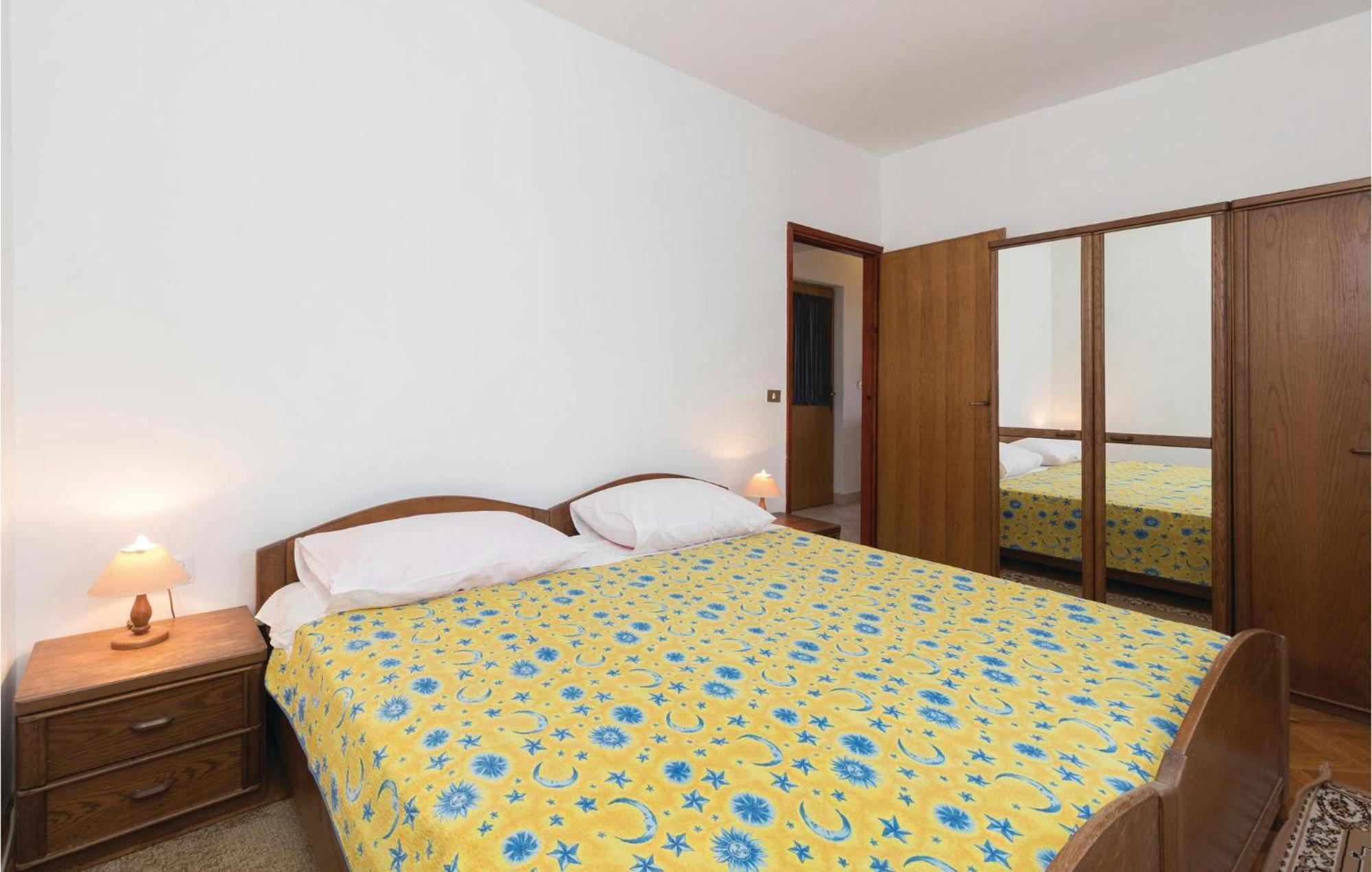 Nice Apartment In Zadar With Wifi Экстерьер фото