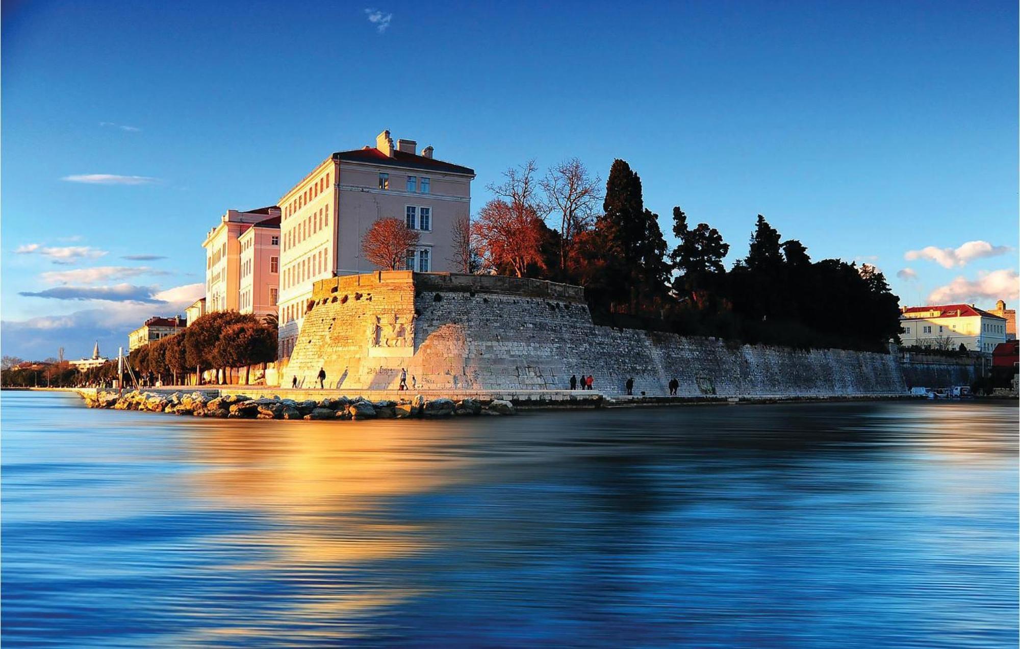 Nice Apartment In Zadar With Wifi Экстерьер фото