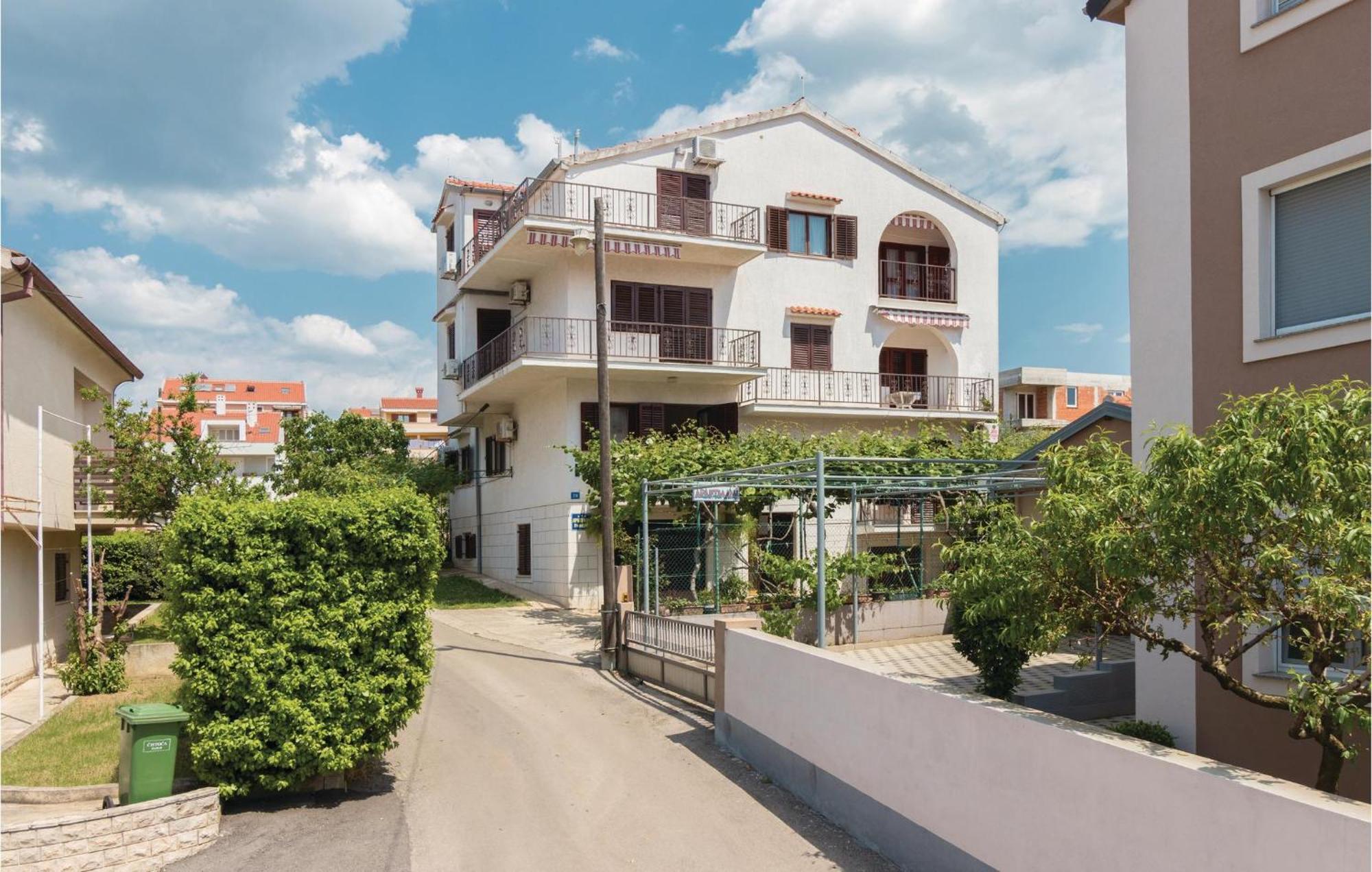 Nice Apartment In Zadar With Wifi Экстерьер фото