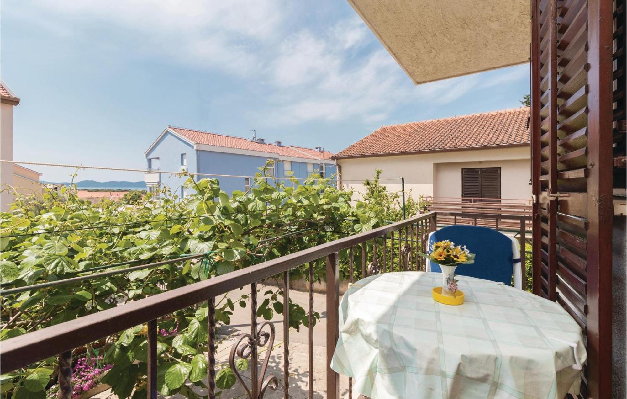 Nice Apartment In Zadar With Wifi Экстерьер фото